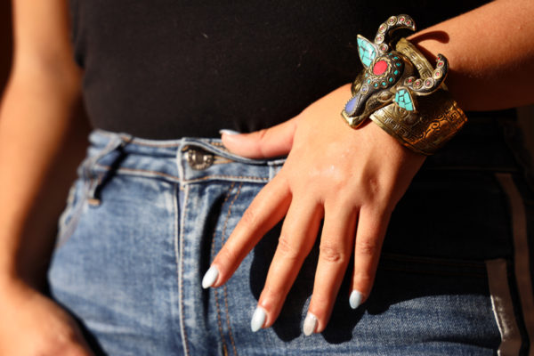 Bracelet tête de vache sacrée Inde - Image 2