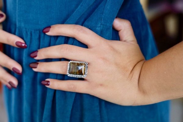 Bague fantaisie, fausse pierre - Image 8