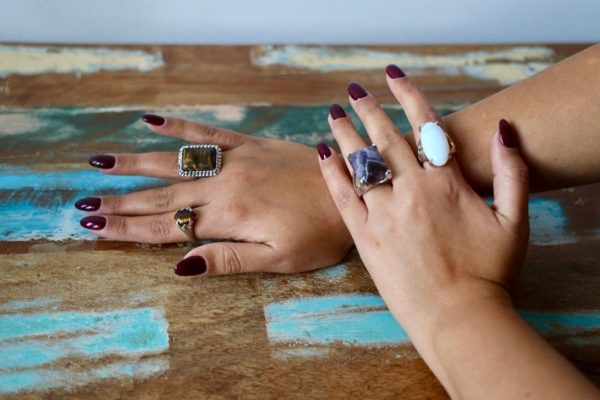 Bague fantaisie, fausse pierre - Image 2