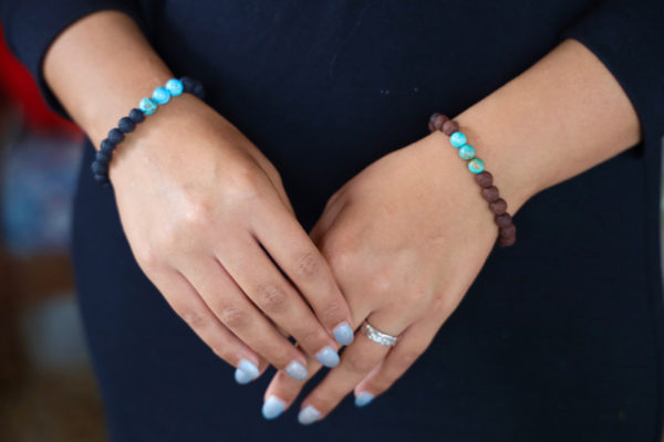 Bracelet pierres de Lave et Turquoises - Image 2